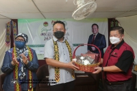 13 APRIL 2022 - YBTM HADIR KE PROGRAM JELAJAH AGRIKOMODITI MAJLIS PERASMIAN PUSAT MINI PEMPROSESAN KOKO DAN JALAN LADANG DI KAMPUNG KETIMBONG, SARAWAK