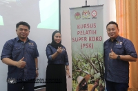 18 APRIL 2022 - YMBT DATUK WILLIE ANAK MONGIN HADIR KE MAJLIS PERASMIAN KURSUS PELATIH SUPER KOKO (PSK) DAN PELANCARAN APLIKASI DMCOCOA DAN AT-IPM DI KOTA KINABALU, SABAH_5