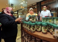 30 OKTOBER 2021 - Lawatan YBM ke kilang pembuatan coklat di Beryl's Chocolate & Confectionery Sdn Bhd, Seri Kembangan_8