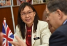 Kunjungan Hormat ke atas YB Menteri Industri Utama oleh Pesuruhjaya Tinggi British ke Malaysia di Kementerian Indutri Utama_5