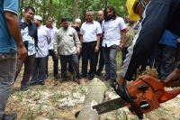 Lawatan Kerja YB Menteri Perusahaan Perladangan Dan Komoditi (KPPK) ke Ladang Karas di Empangan Jus, Jasin, Melaka_4