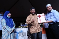 Lawatan YB Menteri Perusahaan Perladangan Dan Komoditi ke Ladang Bukit Ibam di Muadzam Shah, Pahang