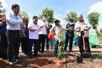 Majlis Pelancaran Program Perladangan Komuniti di Syarikat Plus Intervest Sdn. Bhd., Batu Kikir, Ulu Jempol, Negeri Sembilan_12