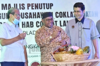 Majlis Penutup Kursus Asas Pembangunan Usahawan Coklat Buatan Tangan Dan Pelancaran Langkawi Sebagai Hab Coklat di Hotel Adya, Pulau Langkawi, Kedah_6