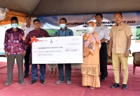 Majlis Penyampaian Bantuan Prihatin Kenaf Peringkat Negeri Pahang di Kampung Merchong, Pekan Pahang _4