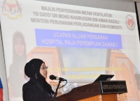 Majlis Penyampaian Mesin Ventilator kepada Hospital Raja Perempuan Zainab II di Auditorium Hospital Raja Perempuan Zainab II, Kota Bharu, Kelantan_2