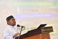 Majlis Penyampaian Mesin Ventilator kepada Hospital Raja Perempuan Zainab II di Auditorium Hospital Raja Perempuan Zainab II, Kota Bharu, Kelantan_3