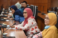 Sesi Pertemuan YBhg KSU Bersama Wakil Kumpulan Pelaksana Kementerian Perusahaan Perladangan dan Komoditi di Bilik Mesyuarat Nyatoh, KPPK, Putrajaya_5