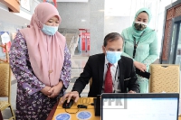 Sesi Pra Pendaftaran dan Klinik E-Census Banci 2020 bagi Penjawat Awam KPPK di Lobi KPPK, Putrajaya_10